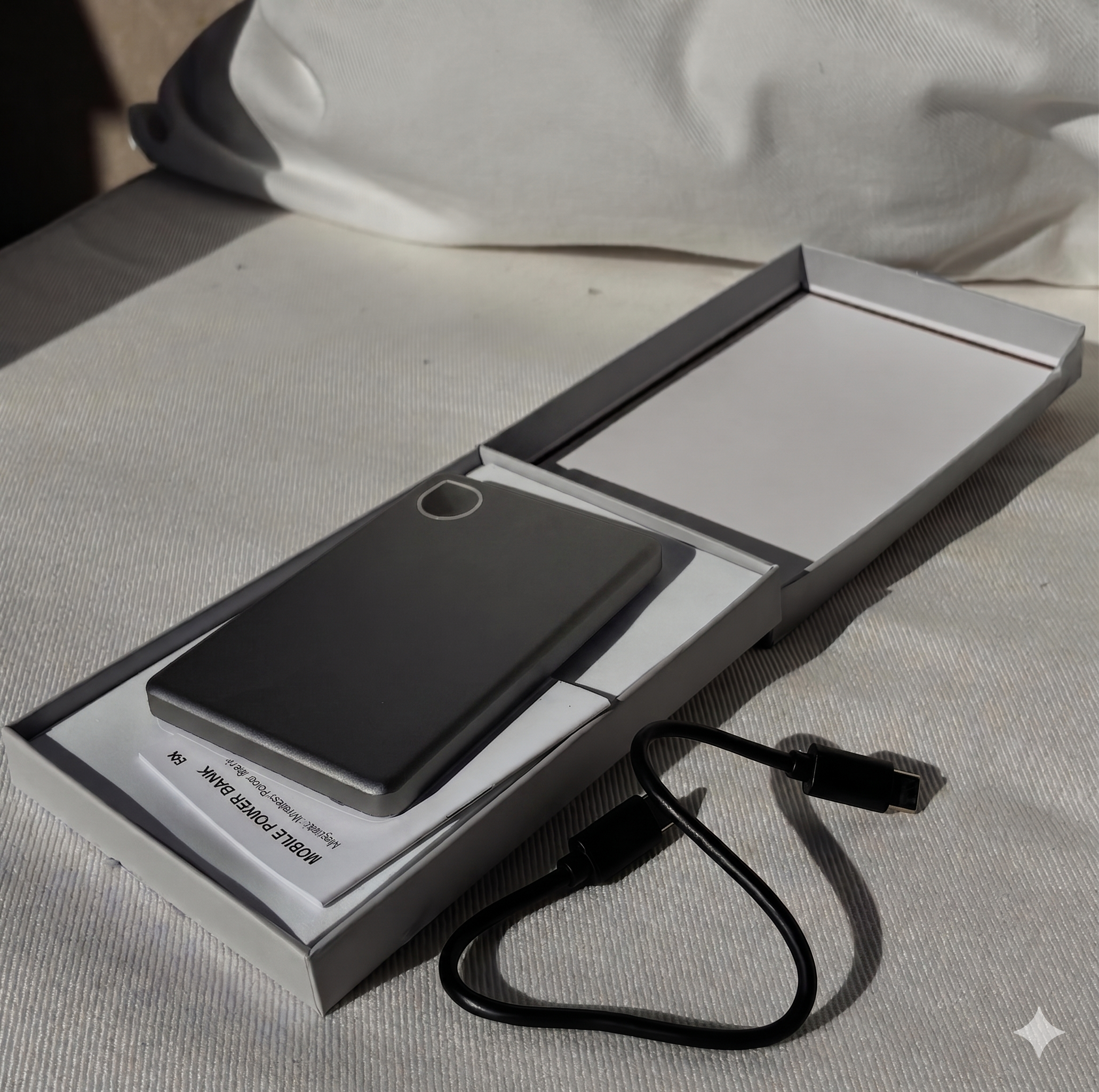 Power Bank Magsafe 15w iPhone 12 13 14 15 16 17pro Max Color Gris Oscuro